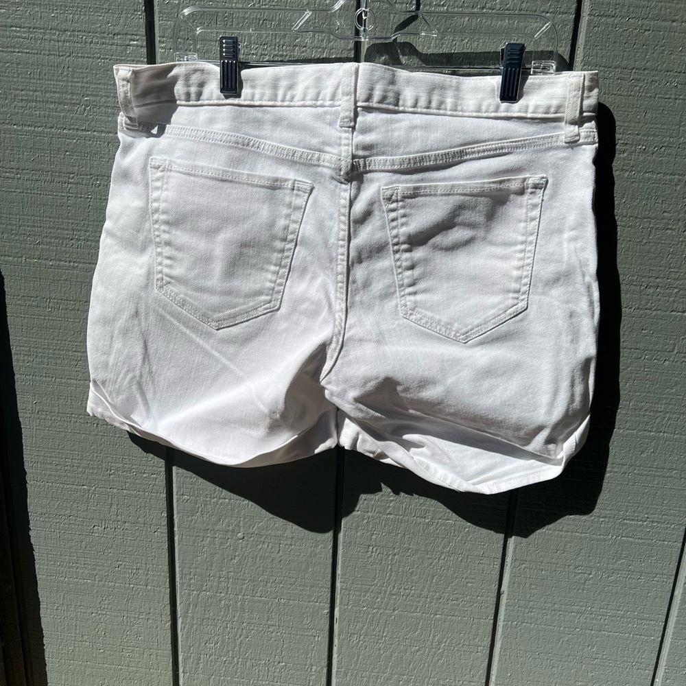 Eddie Bauer Boyfriend Rolled Up White Jean Shorts - Picture 2 of 13